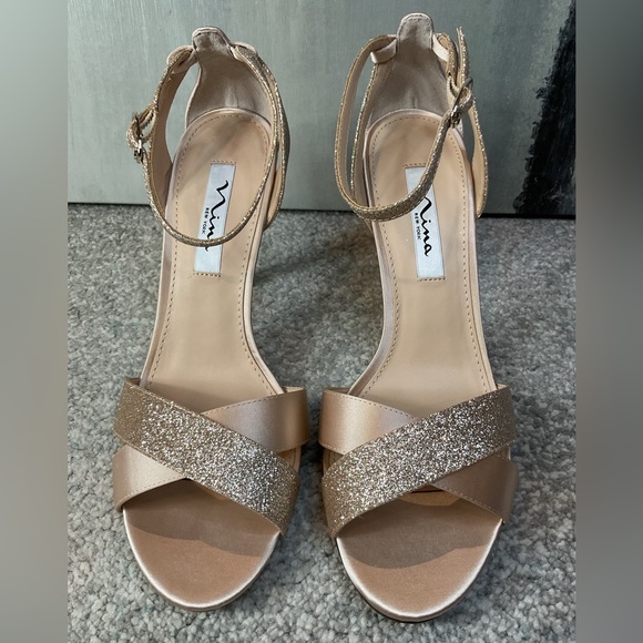 Nina Venus-YS Pearl Rose Crystal Dress Sandals – Size 8.5 (NIB) - Picture 2 of 12